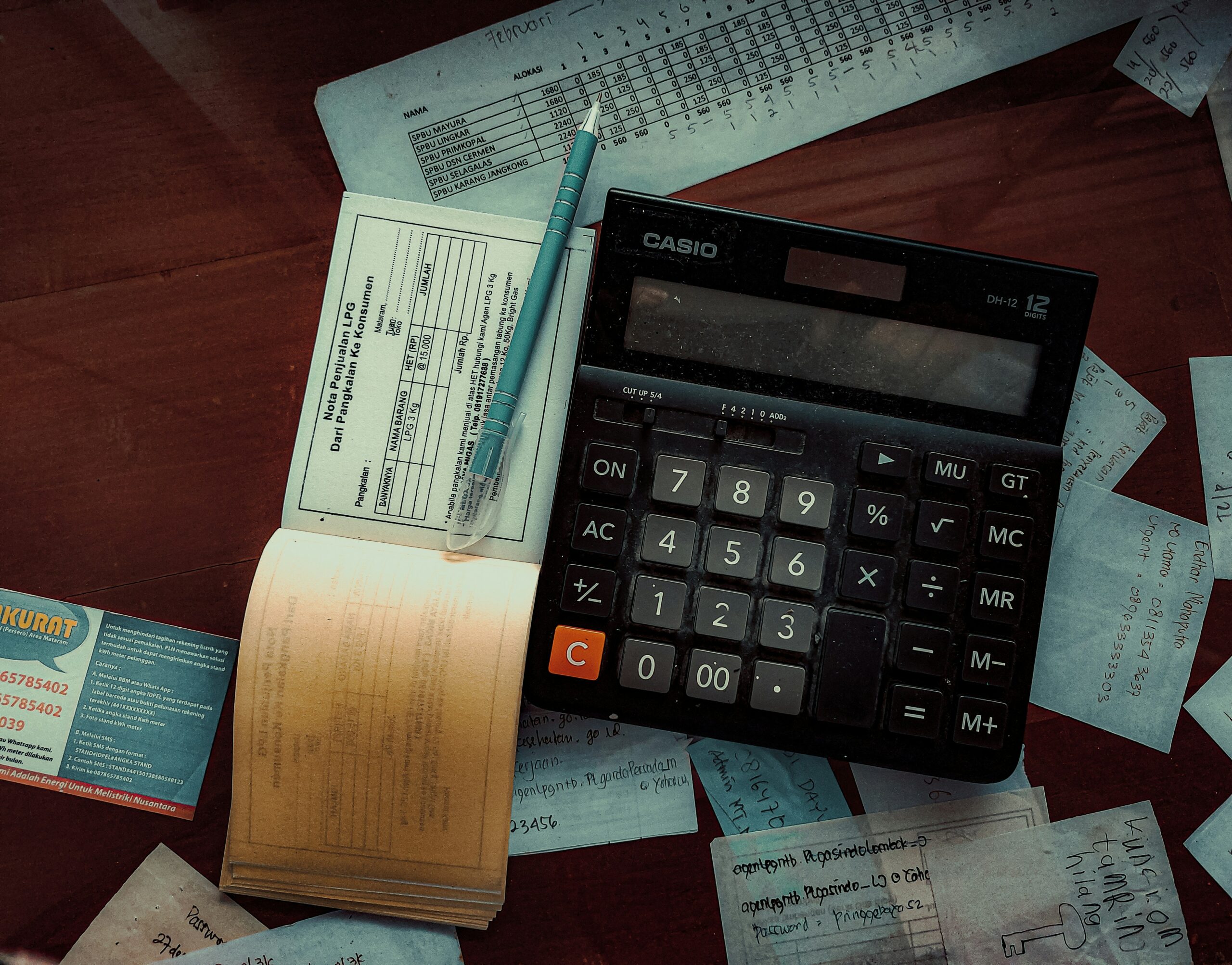Masalah rekonsiliasi keuangan logistik yang berantakan karena proses manual